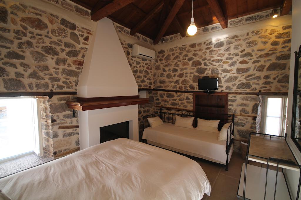 הידרה Guesthouse Alexandra מראה חיצוני תמונה