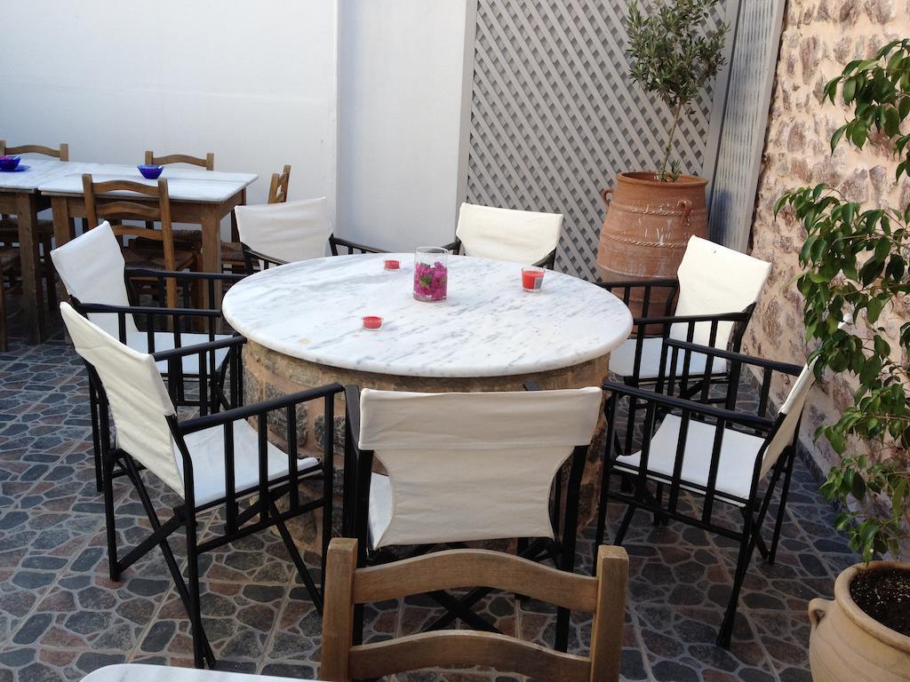 הידרה Guesthouse Alexandra מראה חיצוני תמונה