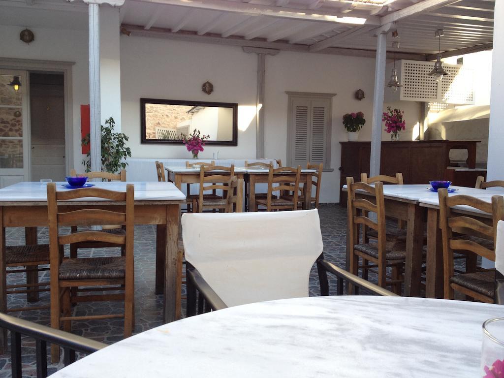 הידרה Guesthouse Alexandra מראה חיצוני תמונה
