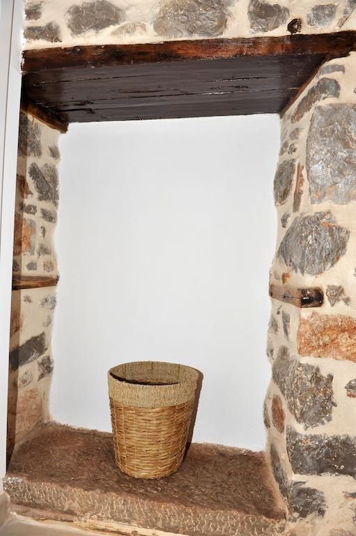 הידרה Guesthouse Alexandra מראה חיצוני תמונה